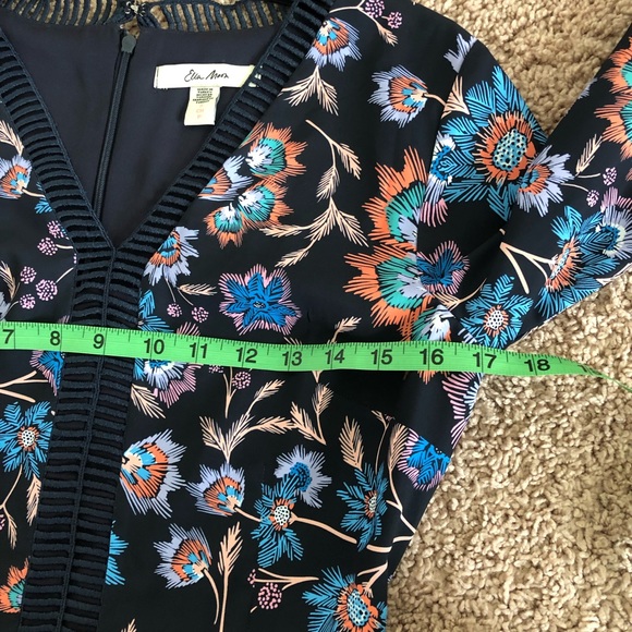 Ella Moon- Bell sleeve dress - Picture 6 of 8